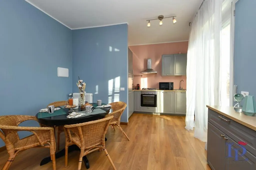 Apartment Desenzanoloft Smile On The Lake Desenzano del Garda